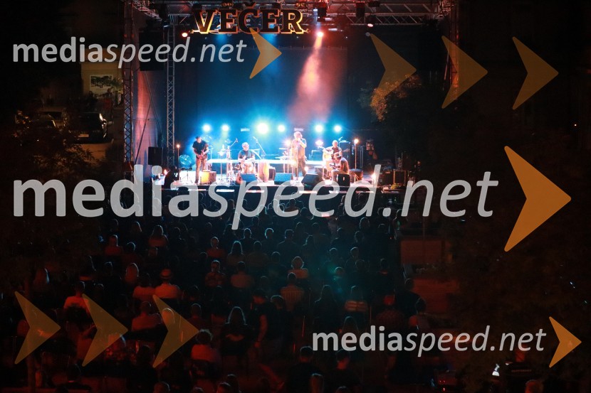 Tadej Toš, Dan D in četrtkovo dogajanje, Festival Lent 2020