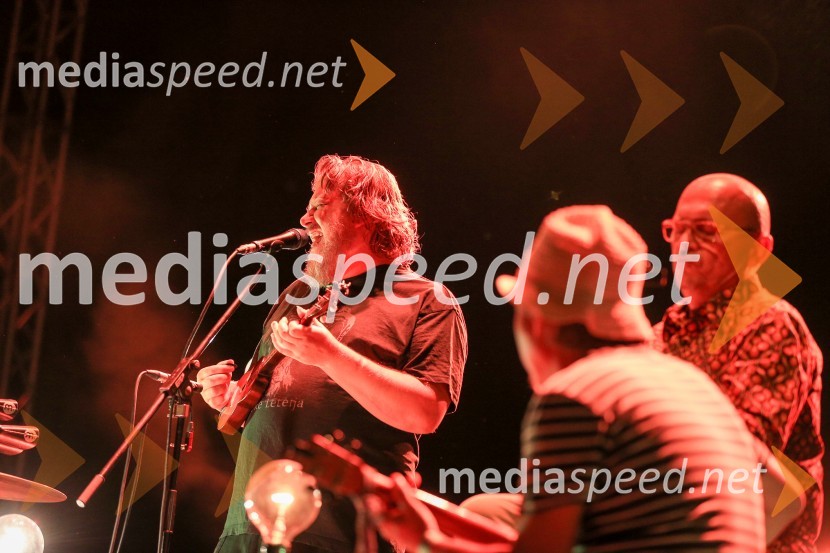  Tomislav  Jovanović - Tokac, pevec skupine Dan D;  ... ;  ... Tadej Toš, Dan D in četrtkovo dogajanje, Festival Lent 2020