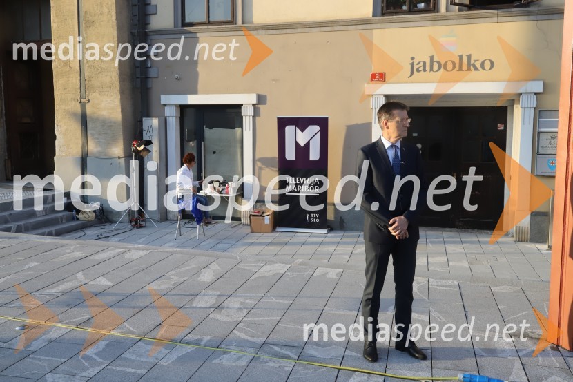 prof. dr. Zdravko Kačič, rektor Univerze v MariboruZadnja poletna oddaja Dobro jutro iz mariborskega studia RTV SLO