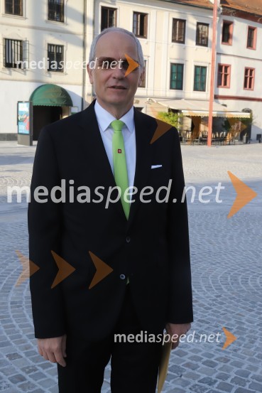 mag. Boris Sovič, predsednik uprave Elektro Maribor, nekdanji župan Maribora Zadnja poletna oddaja Dobro jutro iz mariborskega studia RTV SLO