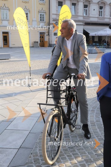  Aleksander Saša Arsenovič, župan, Mestna občina MariborZadnja poletna oddaja Dobro jutro iz mariborskega studia RTV SLO