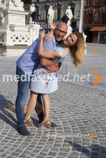  Katja Treer, voditeljica;  Matej  Korošec, novinarZadnja poletna oddaja Dobro jutro iz mariborskega studia RTV SLO
