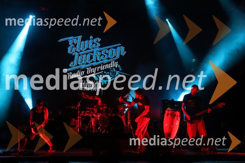  Boštjan  Beltram - Berto, kitarist, skupina Elvis Jackson;  Marko Soršak-Soki, bobnar, skupina Elvis Jackson;  David  Kovšca – Buda, pevec skupine Elvis Jackson;  Erik Makuc-Slavc, bas kitara, skupina Elvis Jackson2B band, Elvis Jackson in sobotno dogajanje, Festival Lent 2020