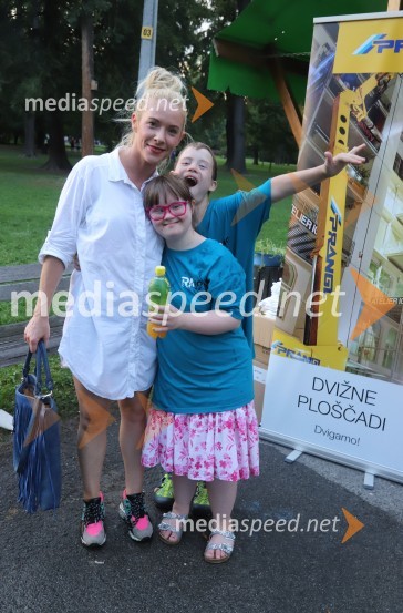 2B band, Elvis Jackson in sobotno dogajanje, Festival Lent 2020