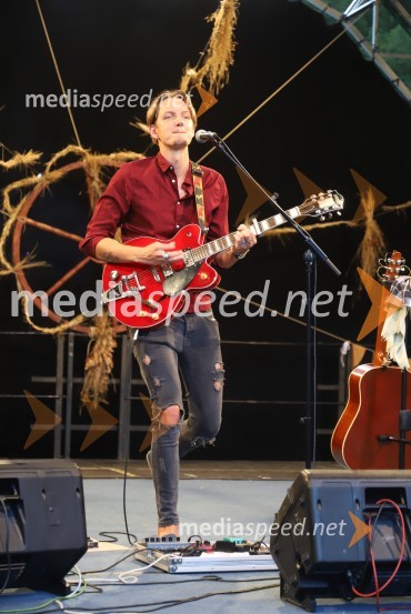  Gašper Mihelič, 2B2B band, Elvis Jackson in sobotno dogajanje, Festival Lent 2020