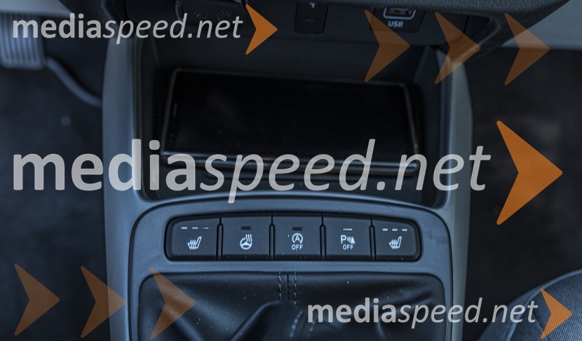 Hyundai i10 1,2 Premium, Mediaspeed test