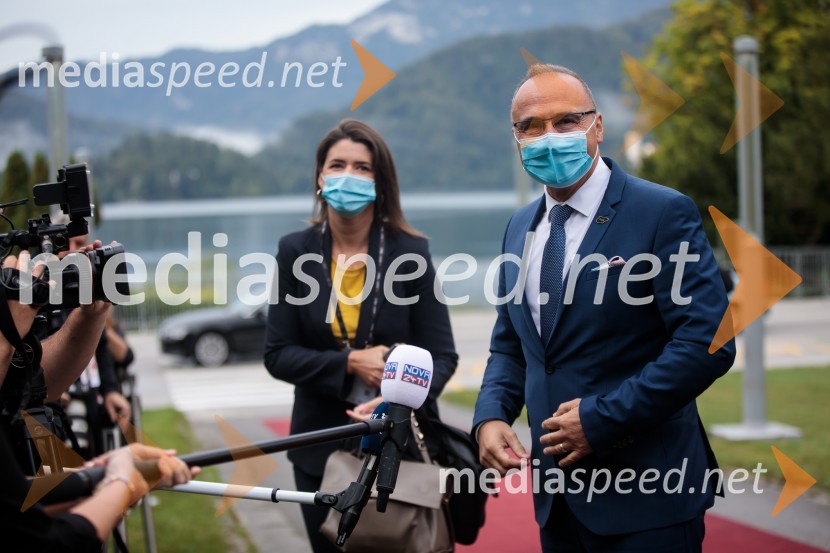  ... ;  Gordan Grlić Radman, hrvaški politik15. mednarodna konferenca Blejski strateški forum