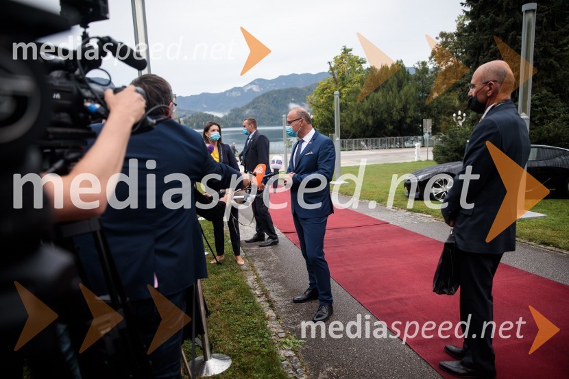  ... ;  ... ;  Gordan Grlić Radman, hrvaški politik;  ... 15. mednarodna konferenca Blejski strateški forum