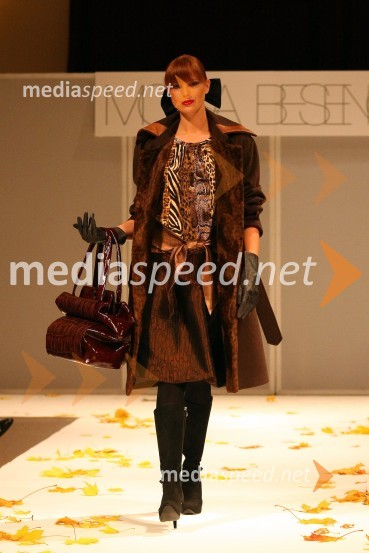 Modna revija Mojce BeseničarModna revija Mojce Beseničar