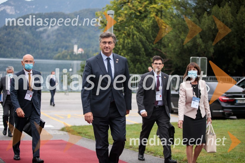  ... ;  Andrej  Plenković, hrvaški politik;  ... ;  ... 15. mednarodna konferenca Blejski strateški forum