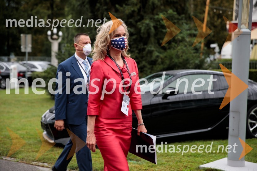  ... ;  Lynda  C. Blanchard, veleposlanica ZDA15. mednarodna konferenca Blejski strateški forum