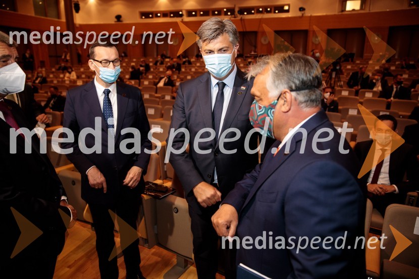  Mateusz  Morawiecki, predsednik vlade Republike Poljske;  Andrej  Plenković, hrvaški politik;  Viktor Orbán, predsednik madžarske vlade15. mednarodna konferenca Blejski strateški forum