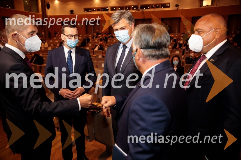  Andrej Babiš, predsednik Češke vlade;  Mateusz  Morawiecki, predsednik vlade Republike Poljske;  Andrej  Plenković, hrvaški politik;  Viktor Orbán, predsednik madžarske vlade;  Bojko Borisov, predsednik Vlade Republike Bolgarije15. mednarodna konferenca Blejski strateški forum