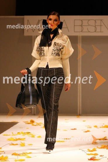 Modna revija Mojce BeseničarModna revija Mojce Beseničar