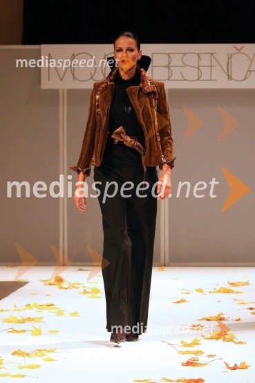 Modna revija Mojce BeseničarModna revija Mojce Beseničar