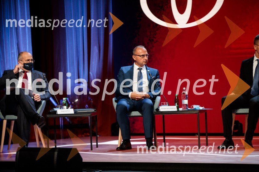  ... ;  Gordan Grlić Radman, hrvaški politik15. mednarodna konferenca Blejski strateški forum