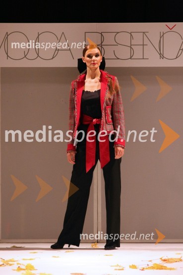 Modna revija Mojce BeseničarModna revija Mojce Beseničar