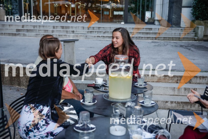  Teja Klobčar, Radio Prvi - RTV SLO;  Severa Gjurin, glasbenicaSevera Gjurin izdala nov album Ali je še kaj prostora?