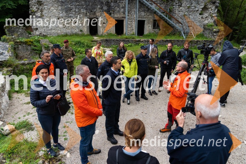 Vaja reševanja v gorah s pomočjo helikopterja