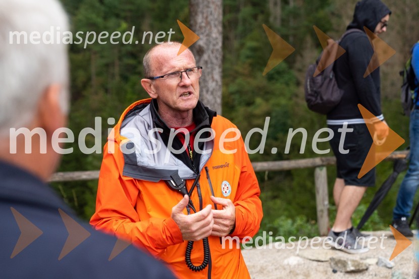 Vaja reševanja v gorah s pomočjo helikopterja