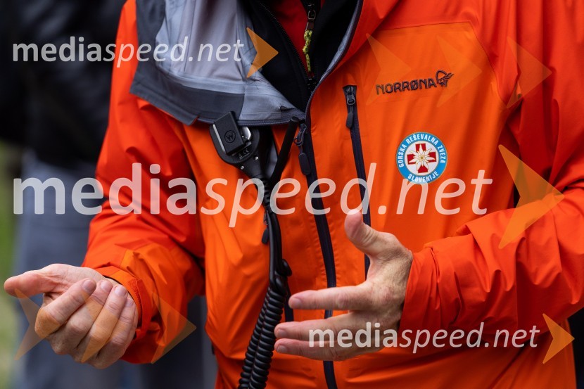 Vaja reševanja v gorah s pomočjo helikopterja