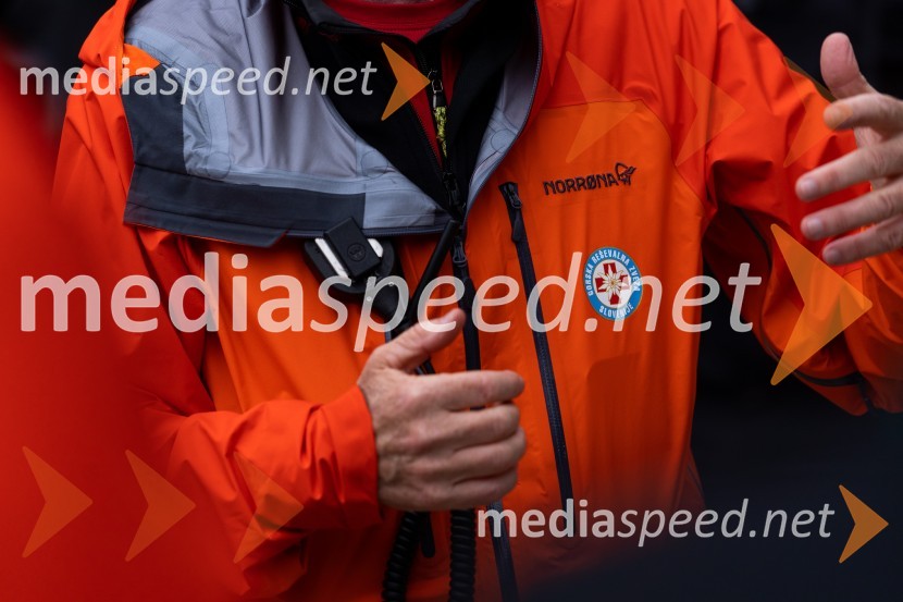 Vaja reševanja v gorah s pomočjo helikopterja