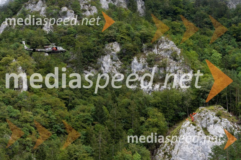 Vaja reševanja v gorah s pomočjo helikopterja
