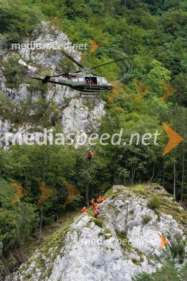 Vaja reševanja v gorah s pomočjo helikopterja