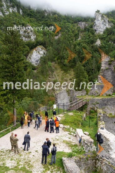 Vaja reševanja v gorah s pomočjo helikopterja