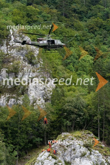 Vaja reševanja v gorah s pomočjo helikopterja
