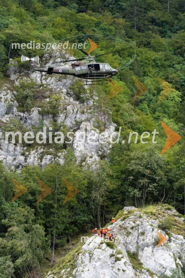 Vaja reševanja v gorah s pomočjo helikopterja