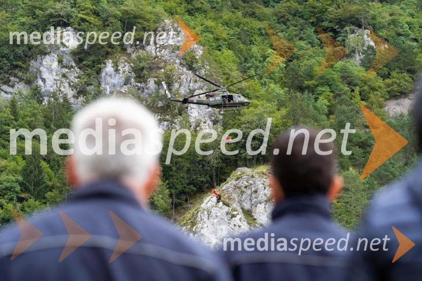 Vaja reševanja v gorah s pomočjo helikopterja