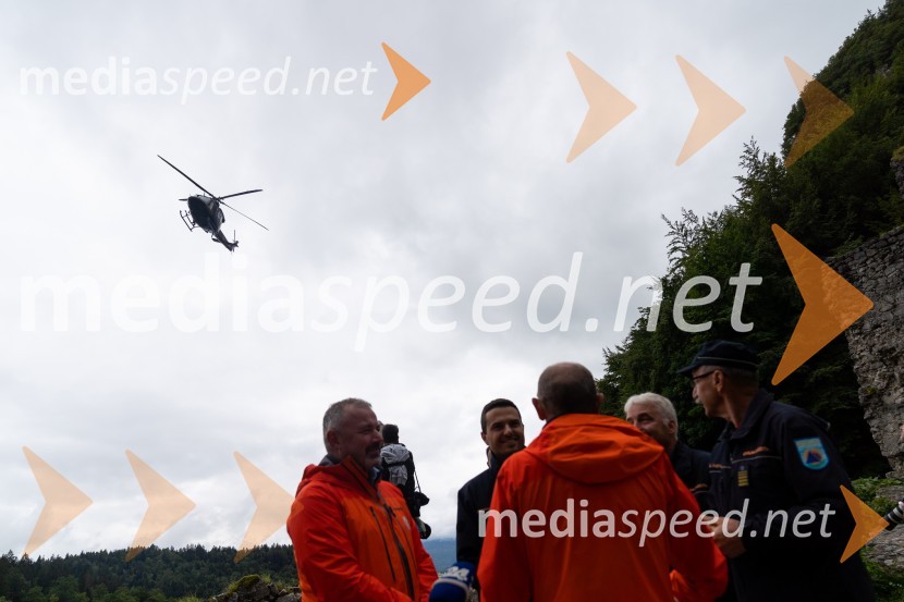 Vaja reševanja v gorah s pomočjo helikopterja