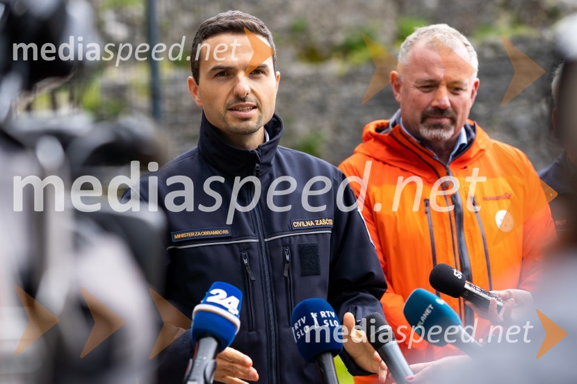  Matej Tonin, podpredsednik vlade in minister za obrambo;  ... Vaja reševanja v gorah s pomočjo helikopterja