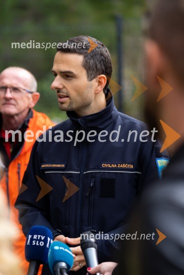  Matej Tonin, podpredsednik vlade in minister za obramboVaja reševanja v gorah s pomočjo helikopterja