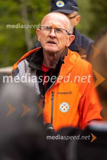 Vaja reševanja v gorah s pomočjo helikopterja