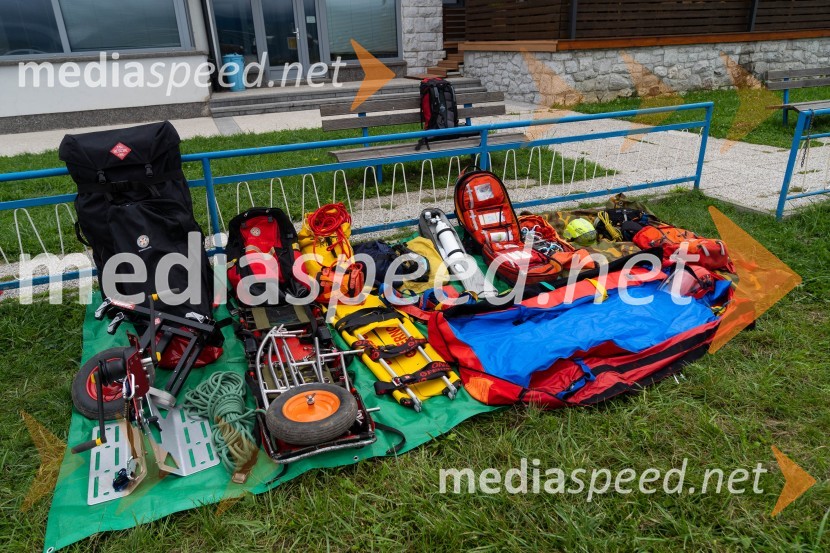 Vaja reševanja v gorah s pomočjo helikopterja