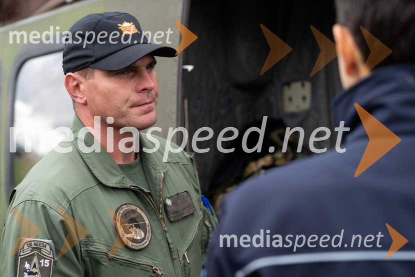 Vaja reševanja v gorah s pomočjo helikopterja