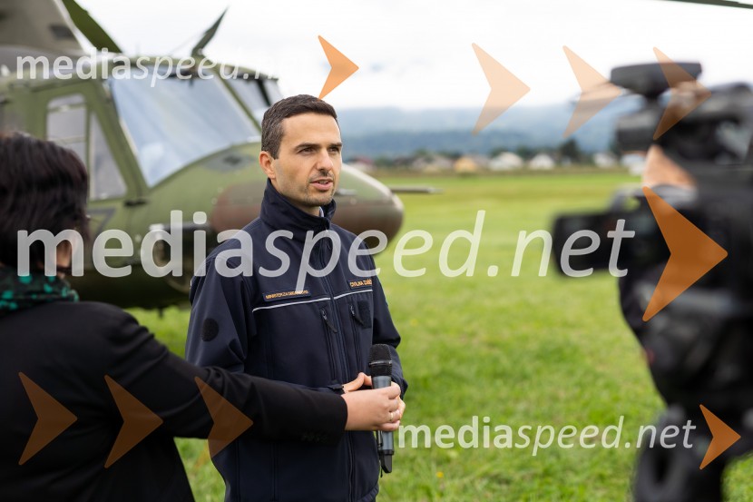  Matej Tonin, podpredsednik vlade in minister za obramboVaja reševanja v gorah s pomočjo helikopterja