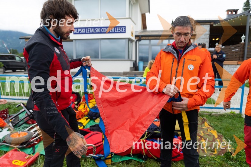 Vaja reševanja v gorah s pomočjo helikopterja