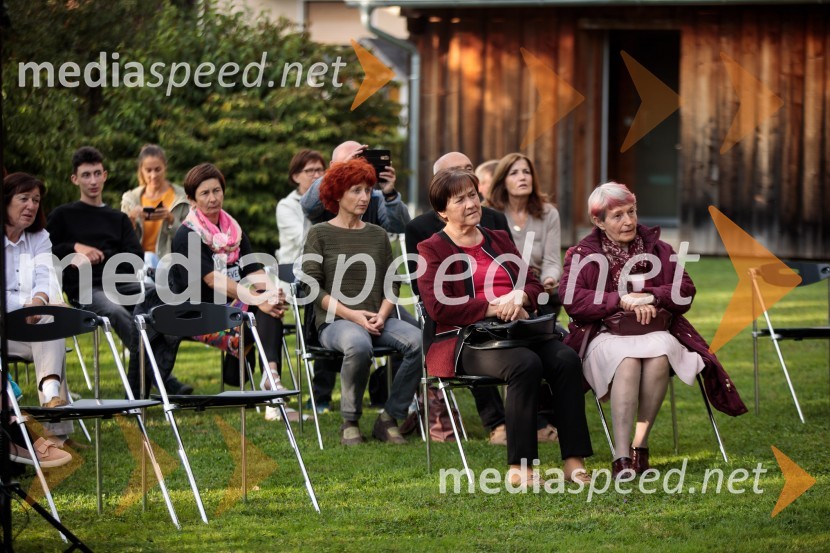 Marcel Štefančič in Boštjan Videmšek, pogovor na Škrabčevi domačiji