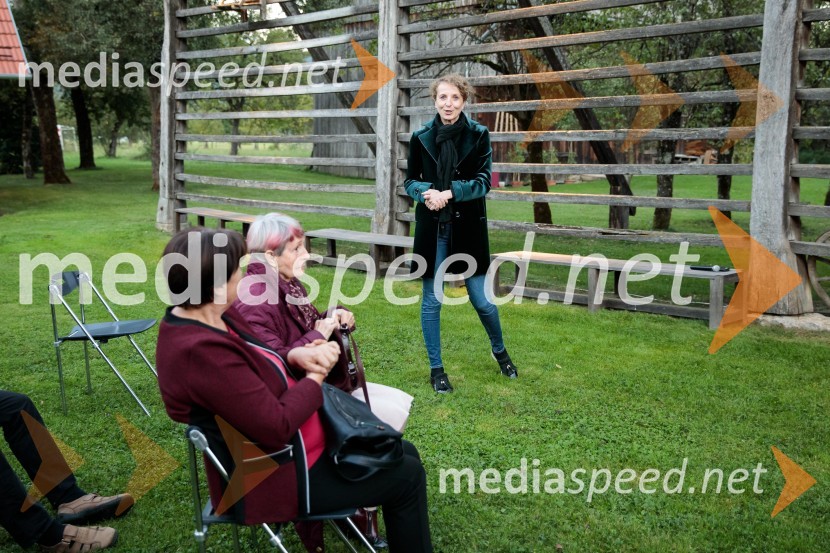  Polona Lovšin, Riko d.o.o.Marcel Štefančič in Boštjan Videmšek, pogovor na Škrabčevi domačiji