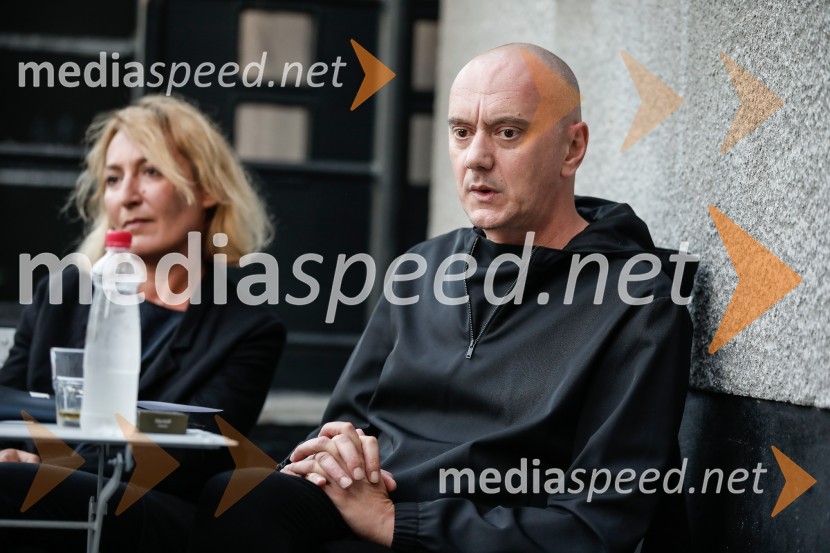  Maja Kleczewska, režiserka;  Goran Injac, umetniški vodja, Slovensko mladinsko gledališčeSlovensko mladinsko gledališče, predstavitev 65. sezone