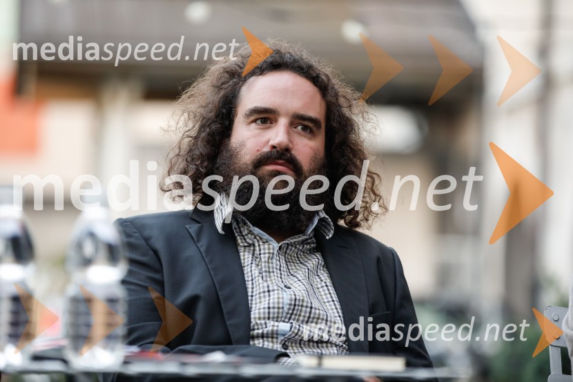  Jure Novak, režiserSlovensko mladinsko gledališče, predstavitev 65. sezone