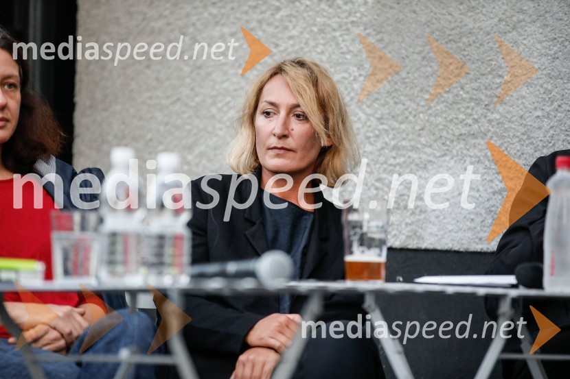  Maja Kleczewska, režiserkaSlovensko mladinsko gledališče, predstavitev 65. sezone