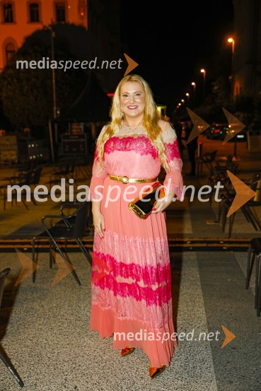  Danica Lovenjak, novinarkaPoletna noč, gala koncert v okviru 68. Ljubljana Festivala