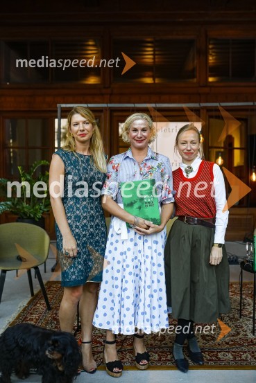  Kaja Sajovic, novinarka RTV Slovenija;  Ana Roš Stojan, kuharska mojstrica in najboljša chefinja na svetu po izboru akademije The World's 50 Best Restaurants ter direktorica Hiše Franko;  Suzana GabrijanAna Roš, predstavitev kuharske monografije Sonce in dež