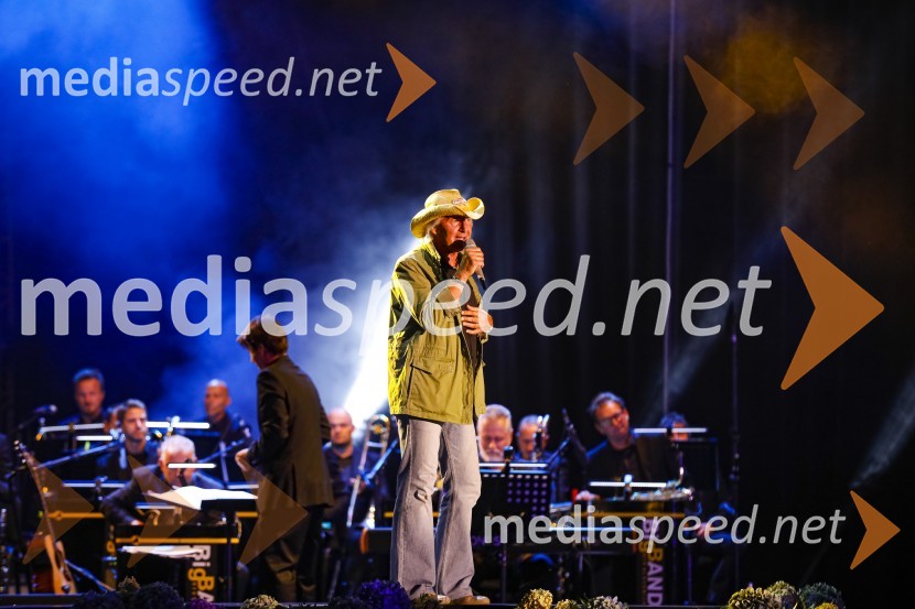  Janez  Bončina - Benč, pevecPoletna noč, gala koncert v okviru 68. Ljubljana Festivala