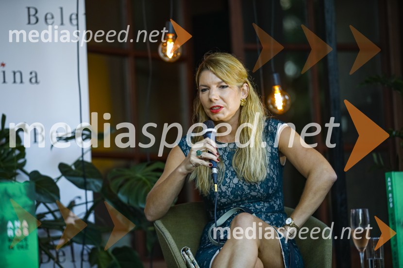  Kaja Sajovic, novinarka RTV SlovenijaAna Roš, predstavitev kuharske monografije Sonce in dež