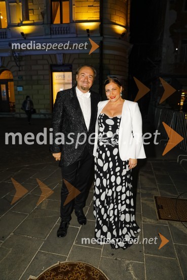  Patrik Greblo, dirigent;  Nuška Drašček, pevkaPoletna noč, gala koncert v okviru 68. Ljubljana Festivala